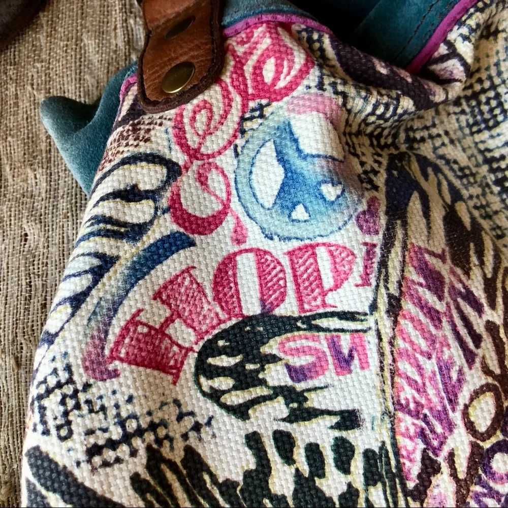 Vintage Lucky Brand Multicolor Butterfly-Print Canvas Tote with Leather Straps - Picture 3 of 15